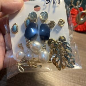 #394 earring