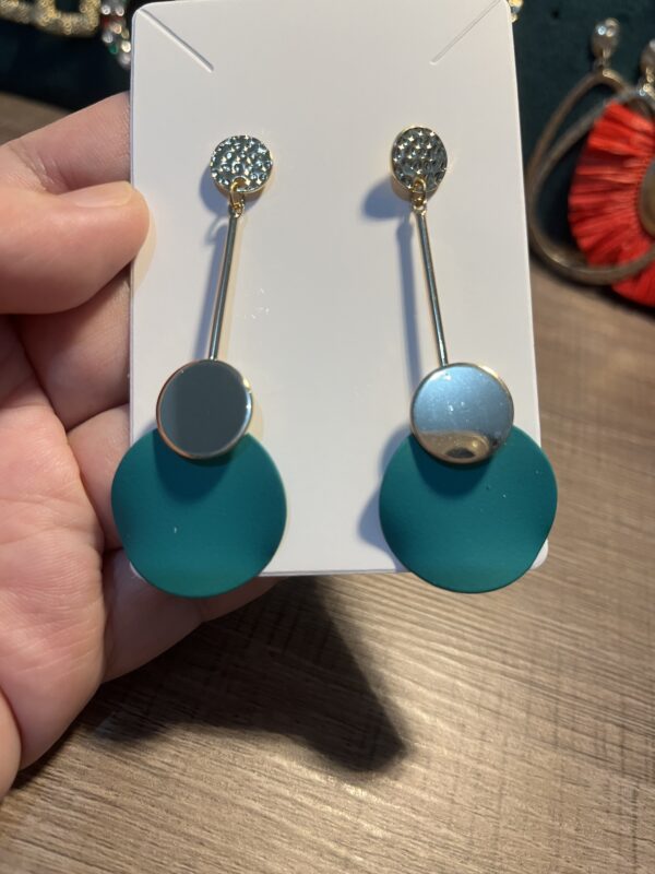 #323 earring - Image 3